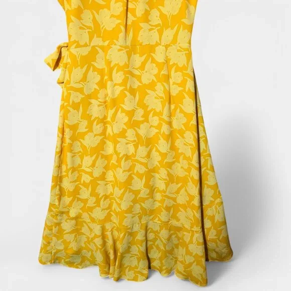 Joie Amelian Floral Wrap Dress Yellow M Romantic Feminine Resort Garden Party - Picture 11 of 12
